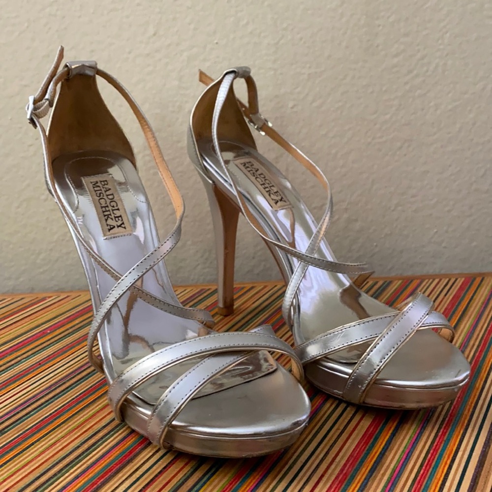 Badgley Mischka silver heels